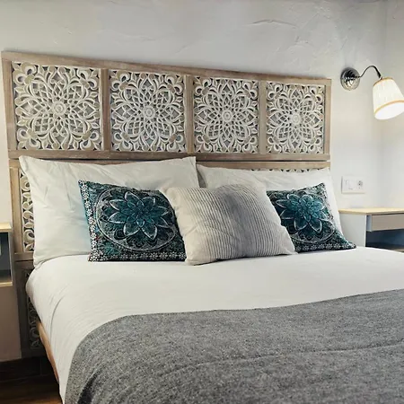 بيت للعطل Mardelava تيناجون